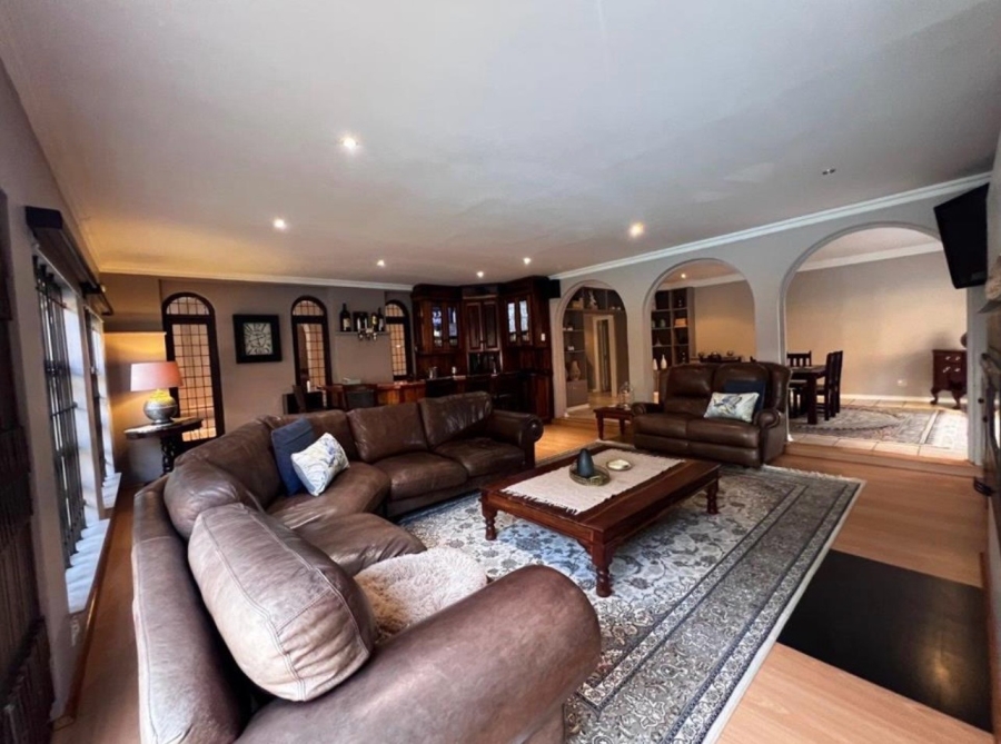 4 Bedroom Property for Sale in Kimberley Central Northern Cape